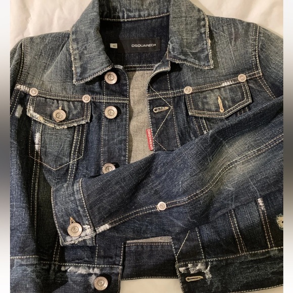 NWOT Dsquared2 Women Dark Blue
Denim Cropped Distressed Jean
Jacket sz 44 (US 8) - Picture 7 of 16